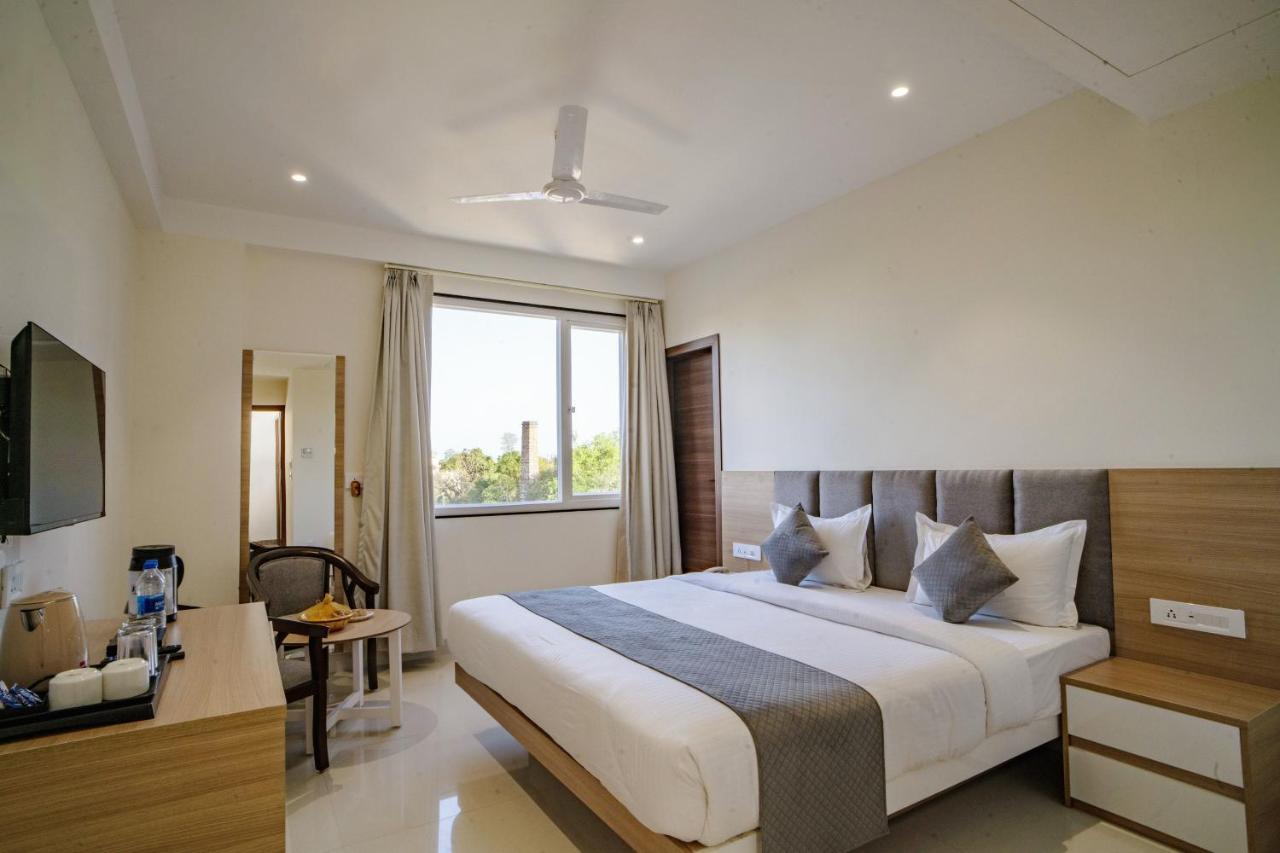 The Mangal View Residency - A Luxury Boutique Business Hotel Udajpur Zewnętrze zdjęcie