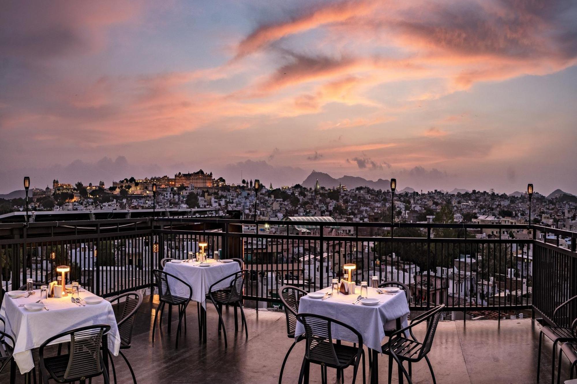 The Mangal View Residency - A Luxury Boutique Business Hotel Udajpur Zewnętrze zdjęcie